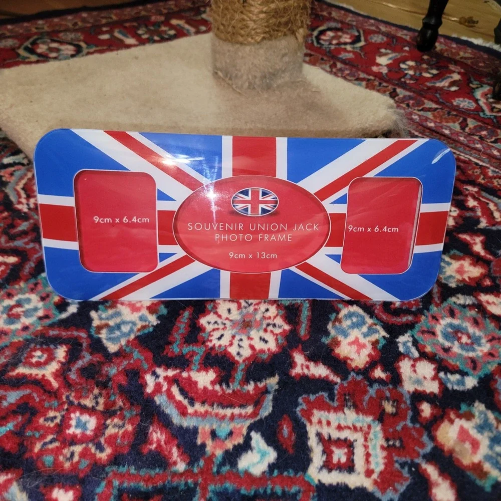 Souvenir Union Jack Double Photo Frame Red White Blue UK Flag